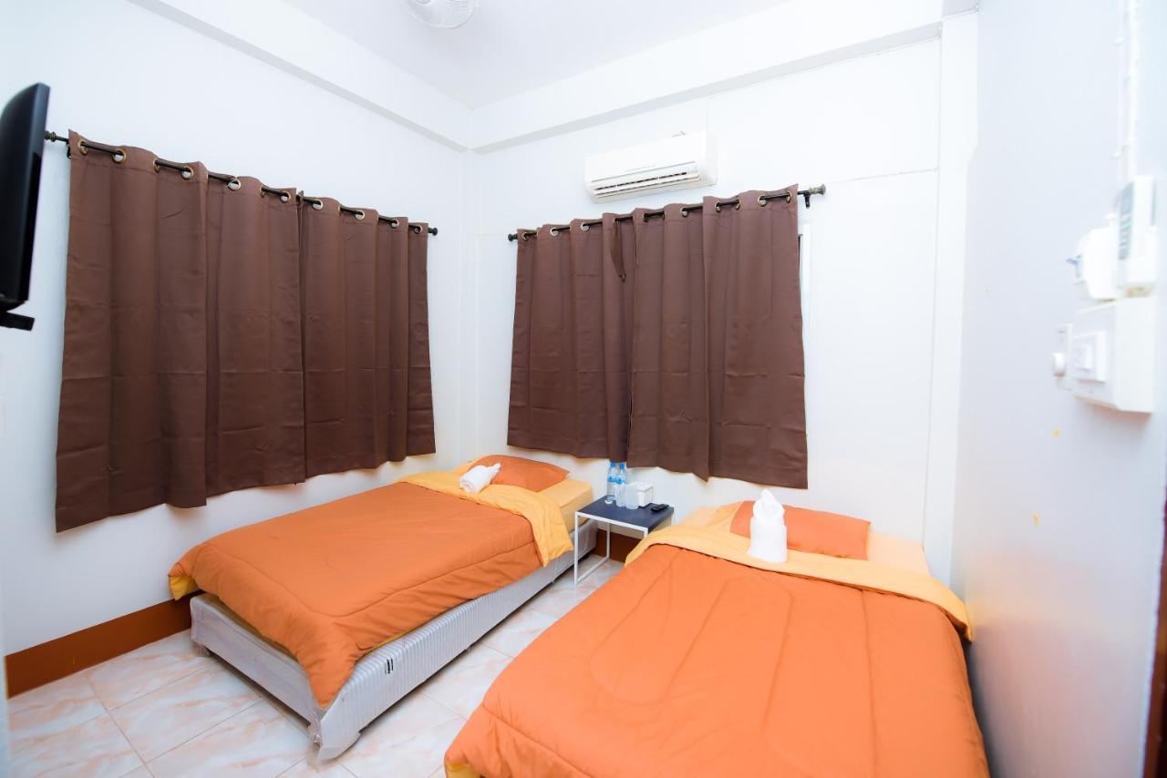 فندق Nadpob Mansion سوراثاني المظهر الخارجي الصورة